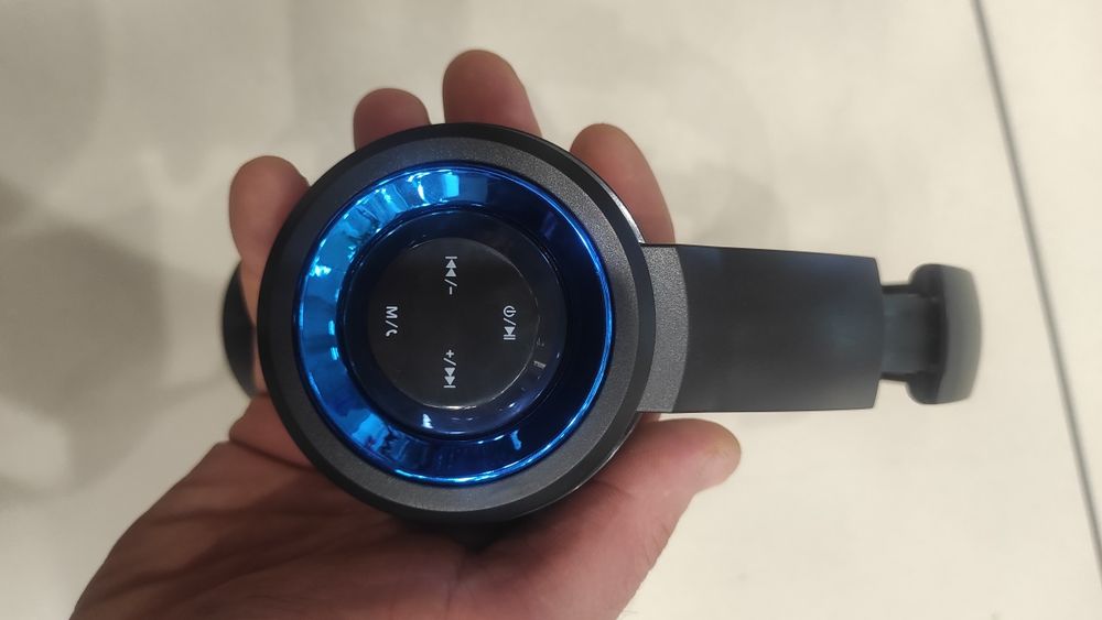 Słuchawki bluetooth nowe radio prezent
