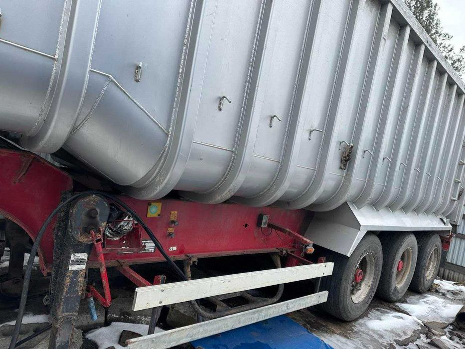 Самосвал полуприцеп