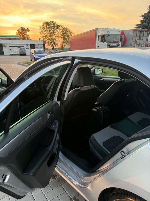 Volkswagen Jetta 1.4 TSI 160KM  Highline