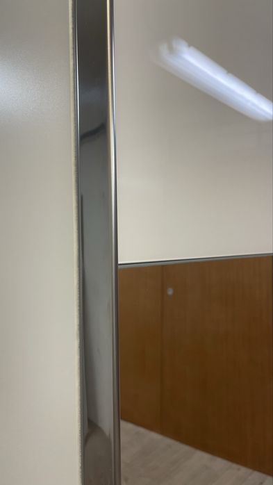 Szafa KLER ,przesuwna  białe  szkło z lustrem