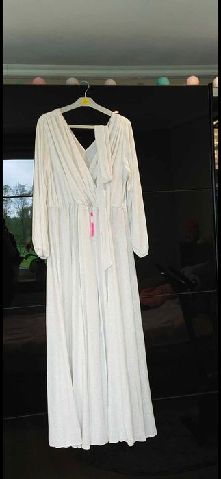 Suknia ślubna do cywilnego