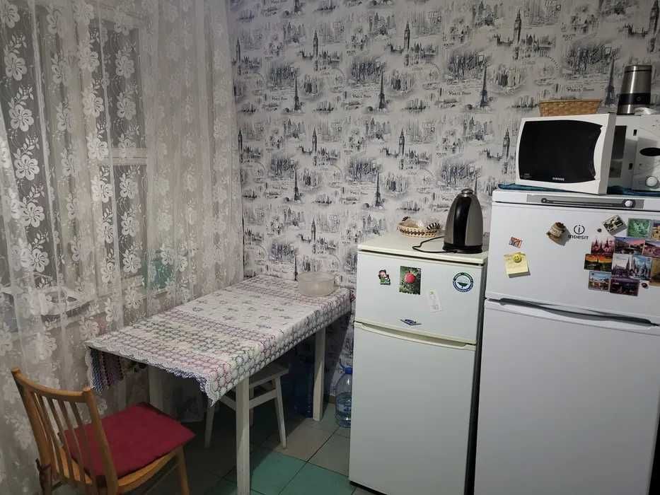 Здам кiмнату без хазяїв (вiд ст. м. Г.Днiпра 7-10 хв. пiшки), 1 ос.