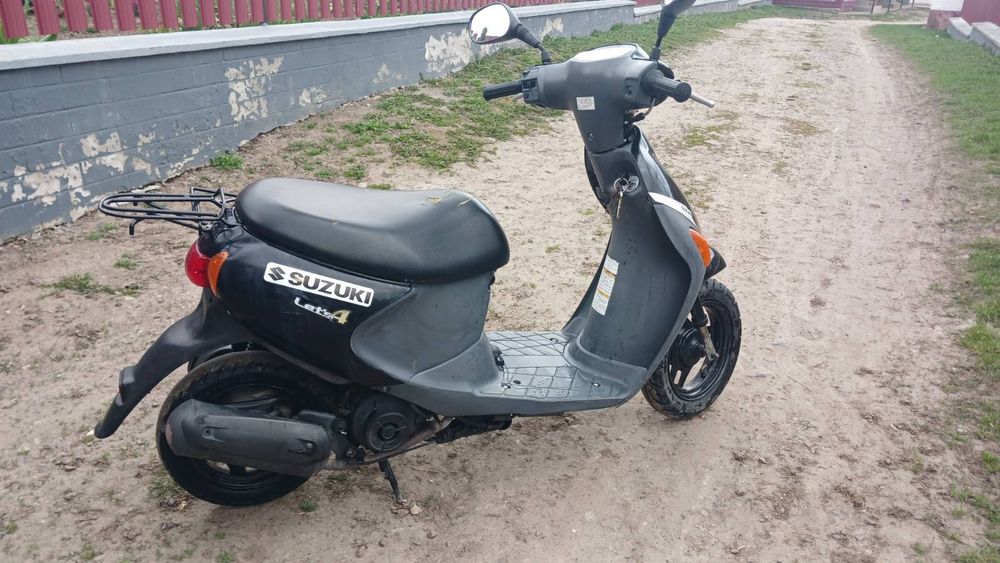 Продам скутер сузукі
