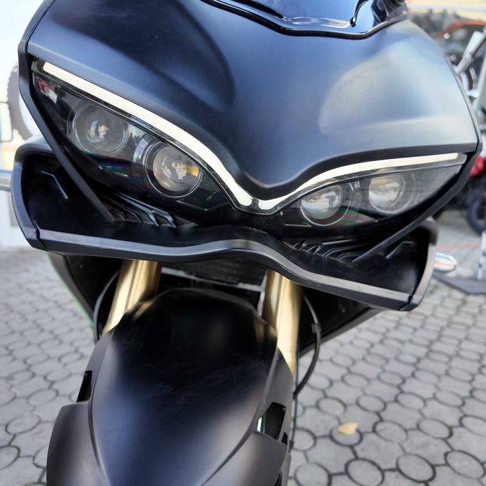 SPARK SP300RS-2 (Чорний) - ТЕСТ-ДРАЙВ > Розстрочка > Доставка НП