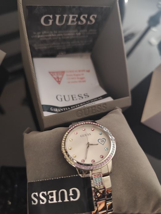 Relógio Guess novo com etiqueta e fatura