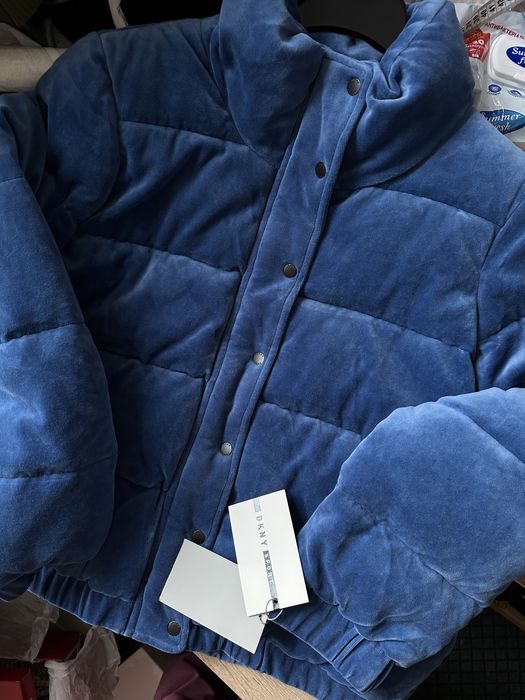 DKNY оригинал. В наличии новая куртка размер L XL черная синяя велюр