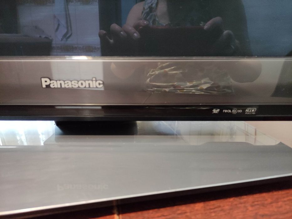 Телевізор Panasonic TX-PR42ST30 на запчастини: 2 000 грн