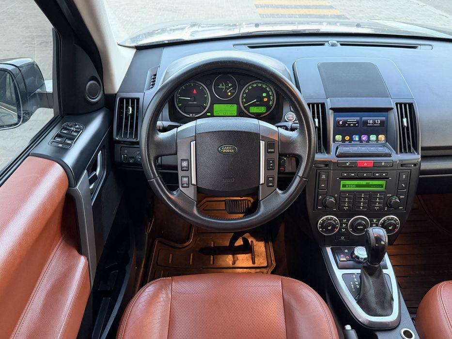 Land Rover Freelander 2009 рік
