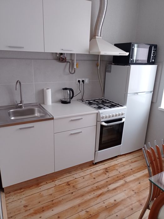 Жд вокзал, автовокзал, подобово, потижнево