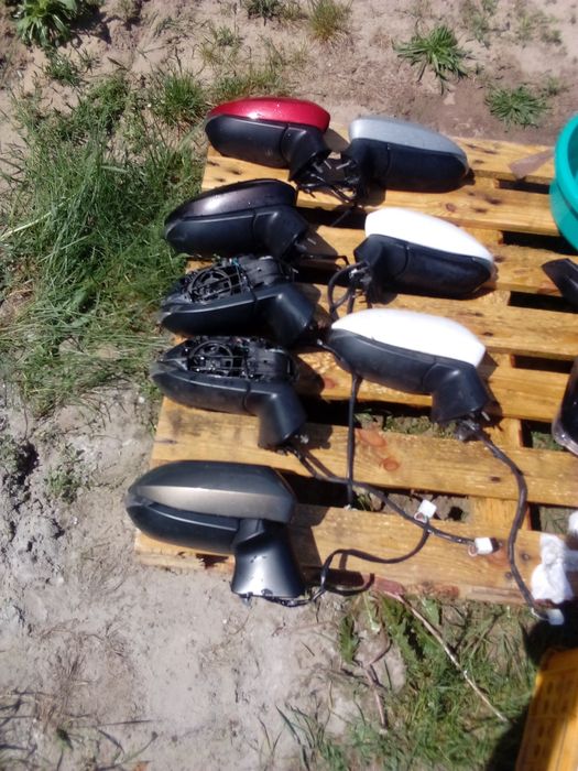 Toyota Corolla e21 lusterko prawe lub lewe 8 pin