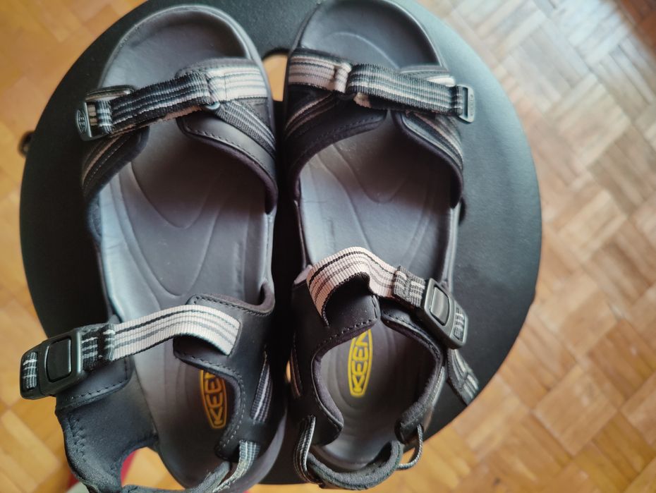 Damskie sandały trekkingowe KEEN Terradora II - r. 37,5 (24 cm)