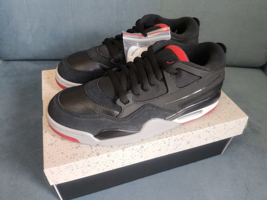 Buty AIR Jordan 4 RM rozmiar 43 'Bred'