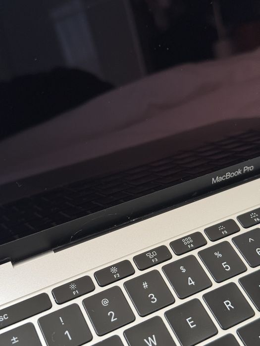 MacBook Pro 13” 2017 (A1708) | i5 | 8 GB RAM | 128 GB SSD | Retina