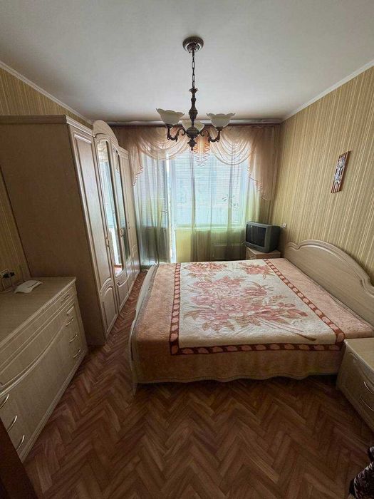 Продам 3-х комн. квартиру, р-н Центр