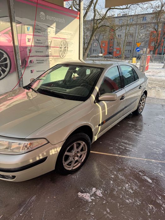 sprzedaż Renault Laguna