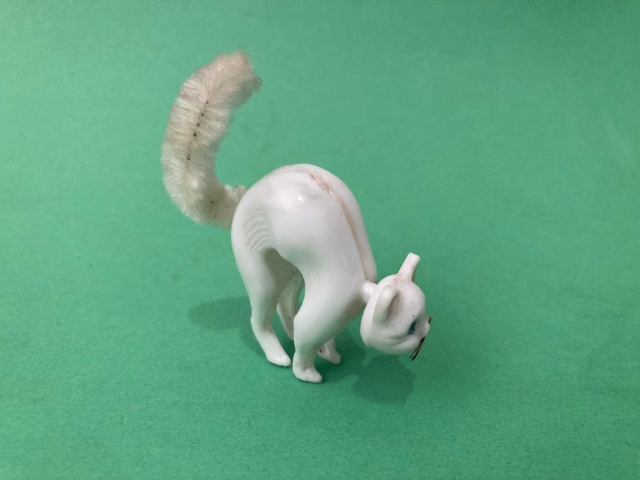 Lote de 2 gatos com cabeça basculante em celuloide Anos 60