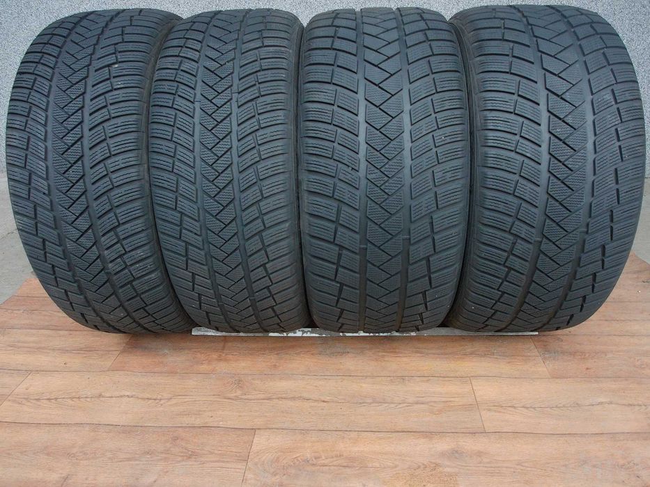 Vredestein Wintrac Pro 2x 275/45/20 110V i 2x 305/40/20 112V zima