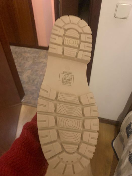 Botas cano alto bege
