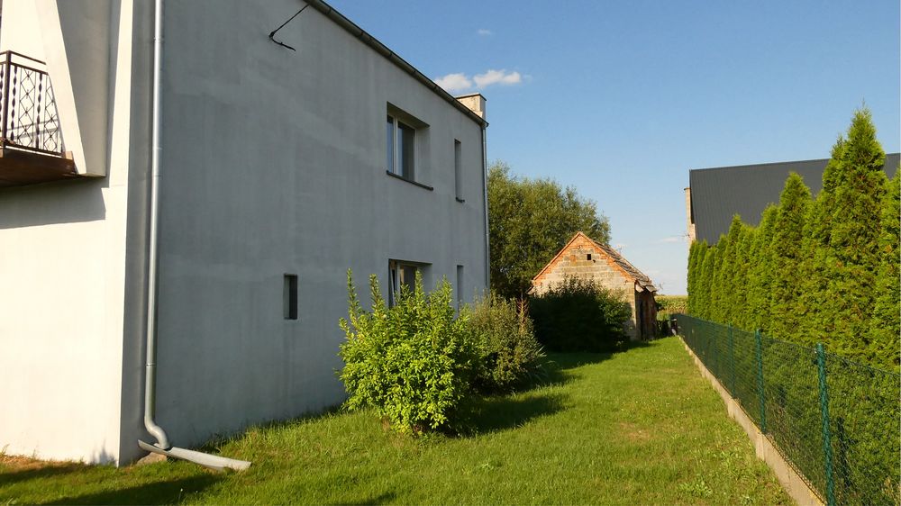 Duży dom jednopiętrowy ok. 200 m² | Działka 1351 m2 | Bobrowniki, gm. Grabów nad Prosną