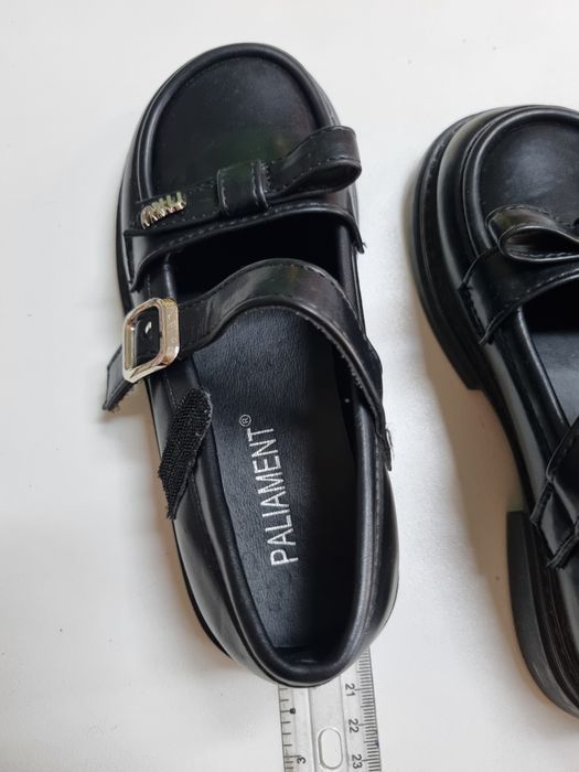 Туфлі для дівчинки