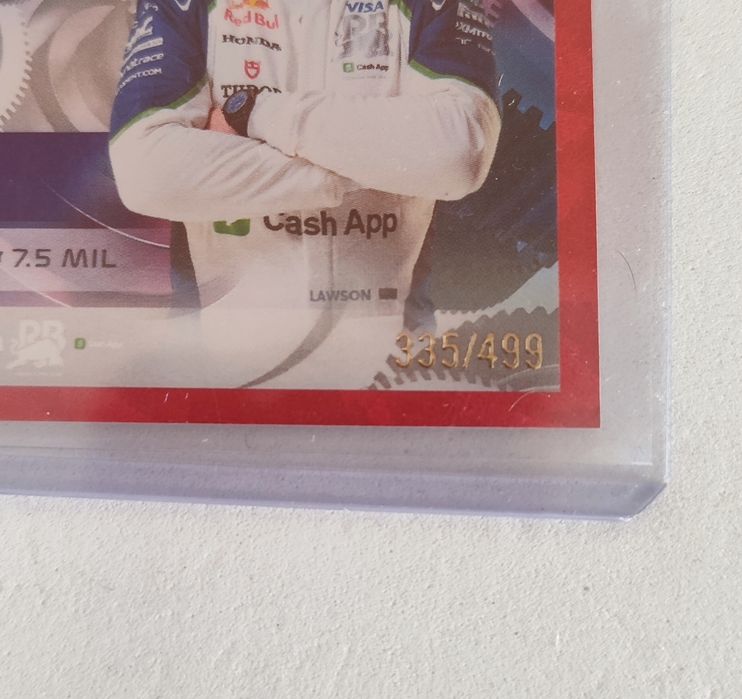 Carta Turbo Attax 2025 Signature Style Liam Lawson 335/499