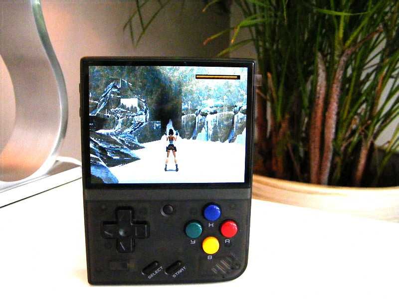 Nowa Konsola do grania (ponad 8000 gier)