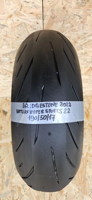 Bridgestone 200/55/17 та інші