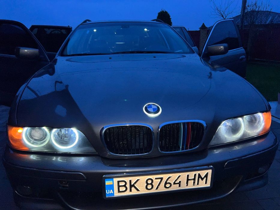 Продам автомобіль бмв є39