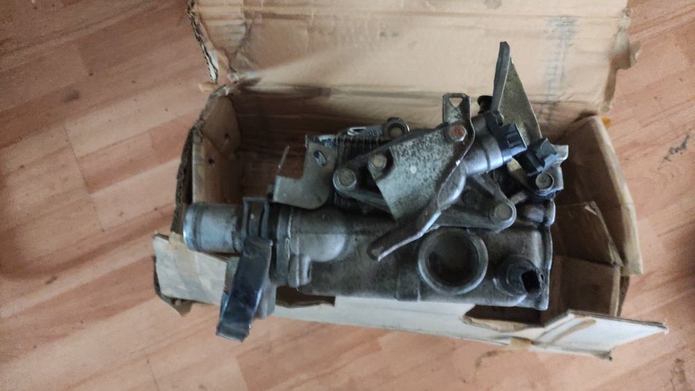 ГБЦ всборе Mitsubishi 4G64-63