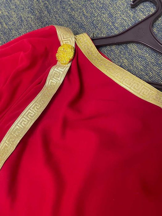 Якісні карнавальні костюми для дорослих (з аксесуарами та взуттям)