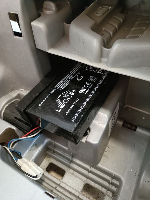 Carro criança elétrico