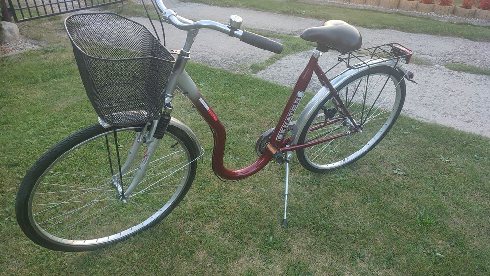 Rower  damka 28'