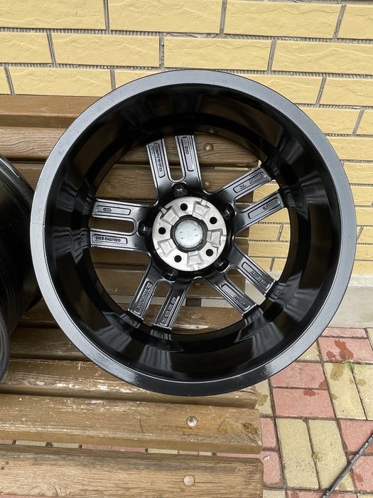 Диски R19 5.112 ET45 Ауді А4 А5 А6 А7 Q5 Тігуан Фольцваген