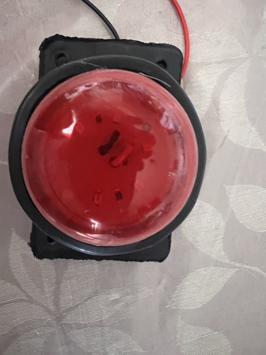 Luzes para automovel matricula e presenca