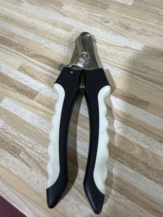 Ножиці для кігтів