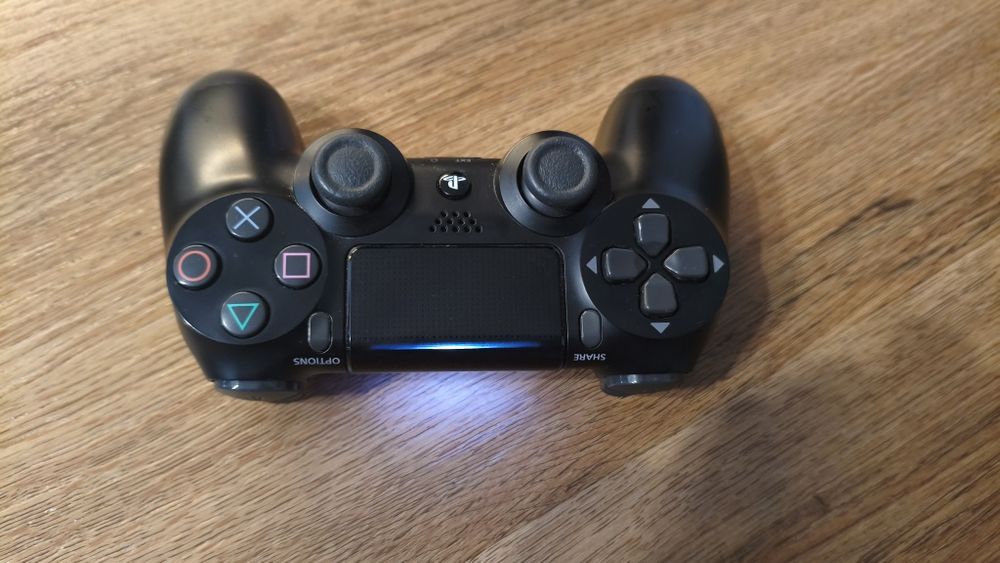 Konsola PlayStation 4 Pro 1TB 4K + Pudełko + Pad z łopatkami (Back Button) + Gra