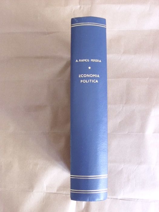 Economia Política de A. Ramos Pereira