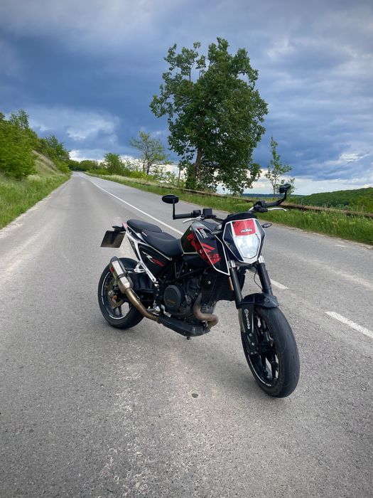 Мотоцикл KTM 690