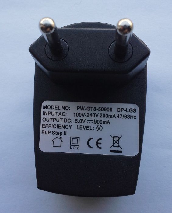 Carregador USB 5 V 900 mA - Novo