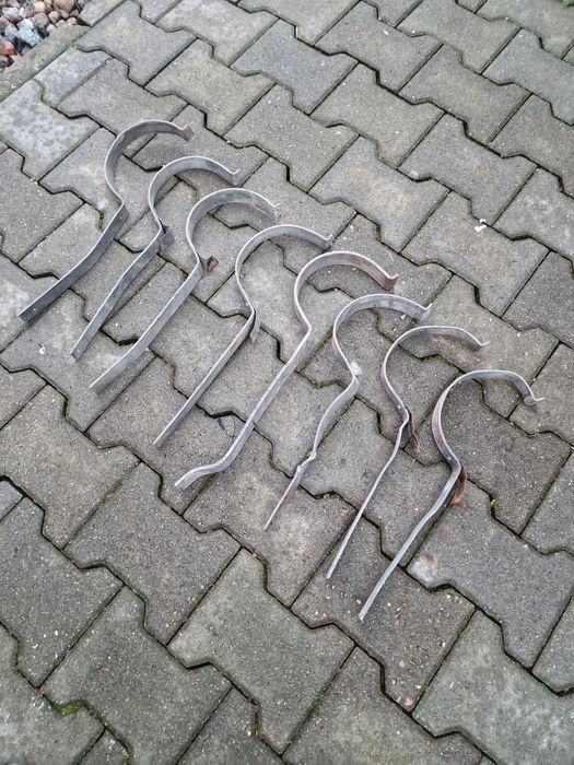 Haki do rynien / uchwyty rynnowe / rynna 15-16 cm / zabytkowe
