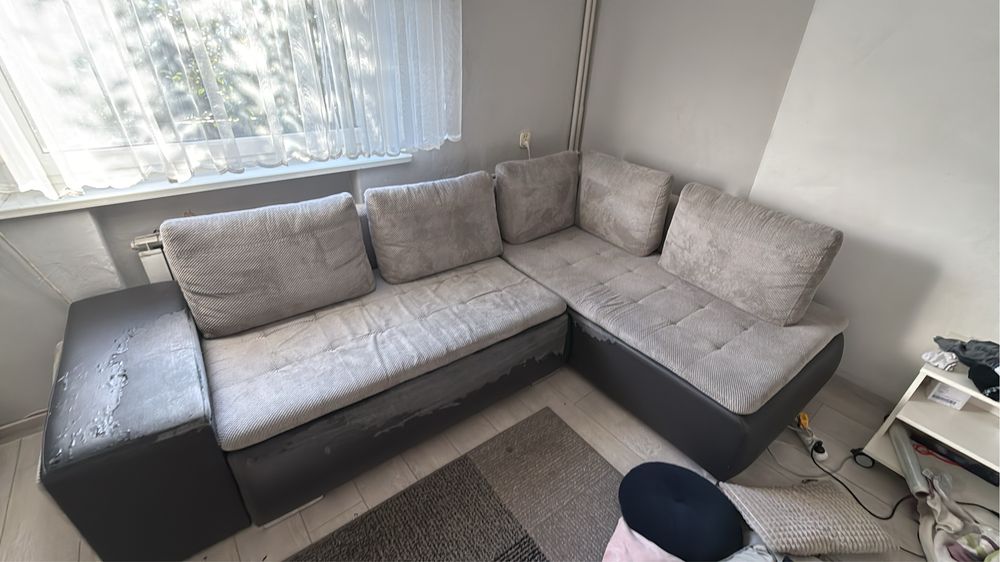 Oddam Kanapa narożna plus 2 pufy
