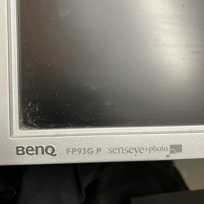 Monitor LCD 19”  BenQ FP93G