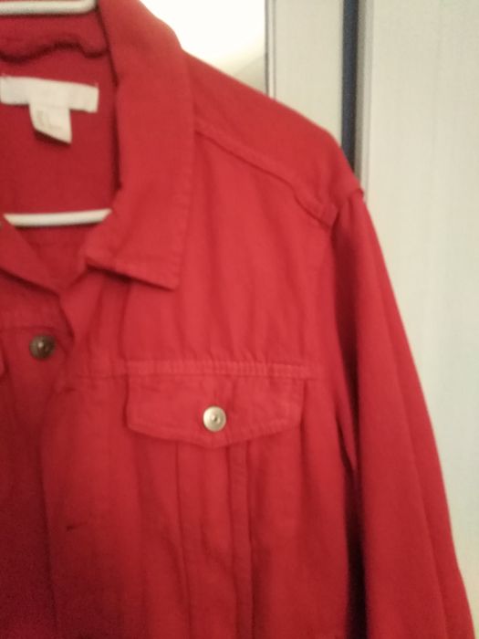 Kurtka czerwona jeansowa dzinsowa h&m