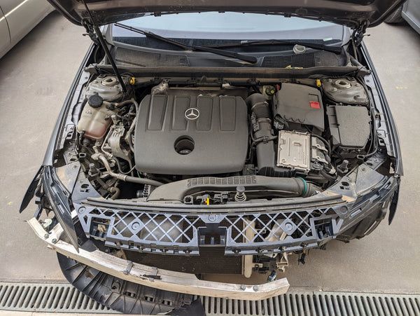 Mercedes Benz Classe A 180 D Style Auto | Gasóleo / Nacional / Carros Sinistrados