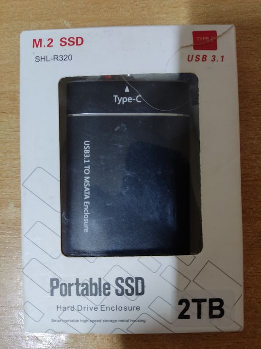 Продам Внешний ssd накопитель