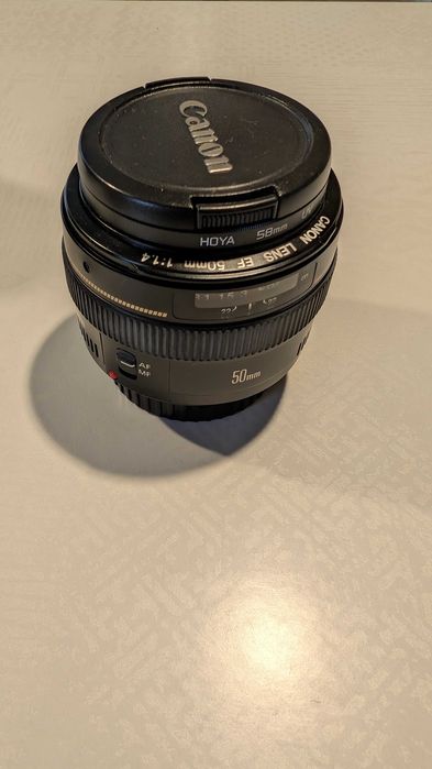 Фотоапарат Canon 650D+Сумка+ 2 об'єктива + 2 додаткові батареї