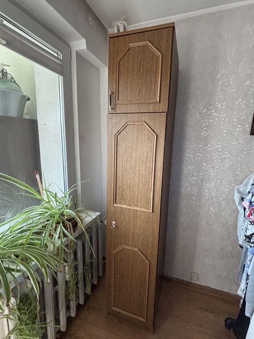 Szafa słupkowa / Regał z nadstawką  drewniana zadbana