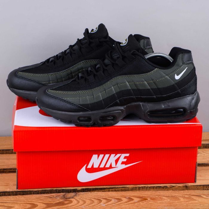 (1680) Кросівки Nike Air Max 95 чорні з хакі (41-45) найк найки