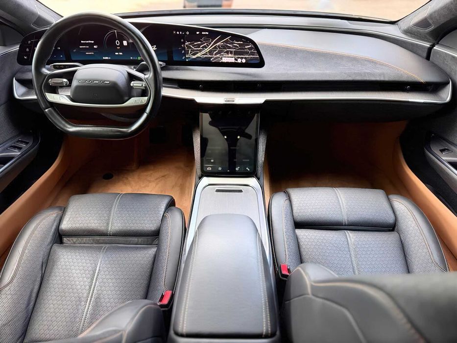 Lucid Air Grand Touring      2022