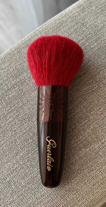 Pędzel firmy Guerlain